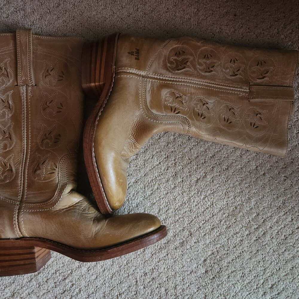 Stunning True Vintage Frye Campus Mid-Calf Boots